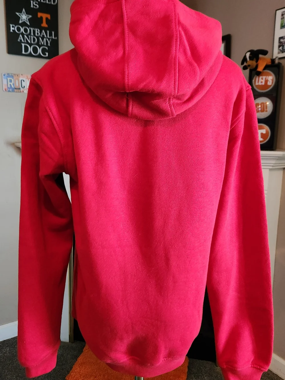 NBA Houston Rockets Red Youth Hoodie with Logo. NWT